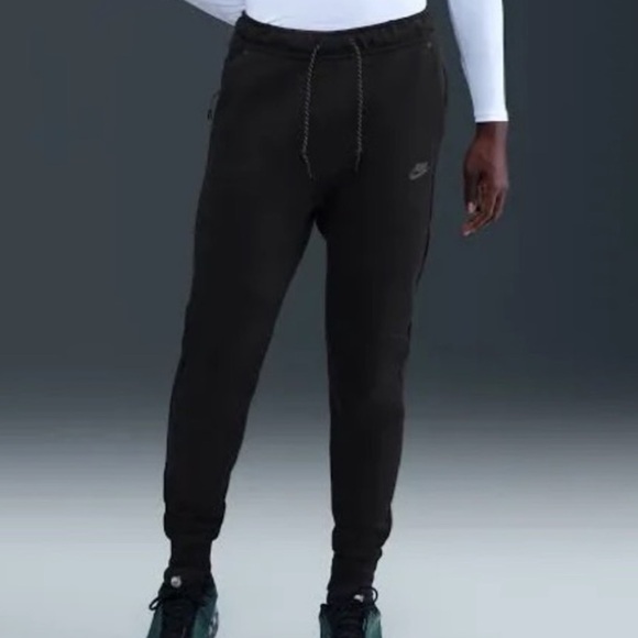 NIKE  SWEATPANTS JOGGER BLACK-L - Picture 1 of 3